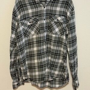 Casual Men's Plaid Button-Down Shirt in Black and White
